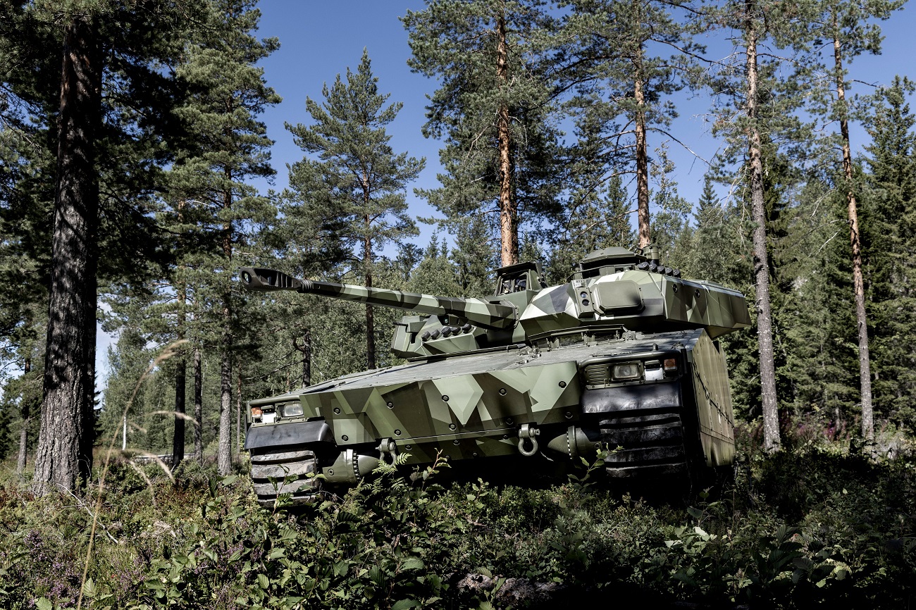 BAE Systems Signs Contract with Sweden for New CV9035MkIIIC Tracked Armoured Combat Vehicles