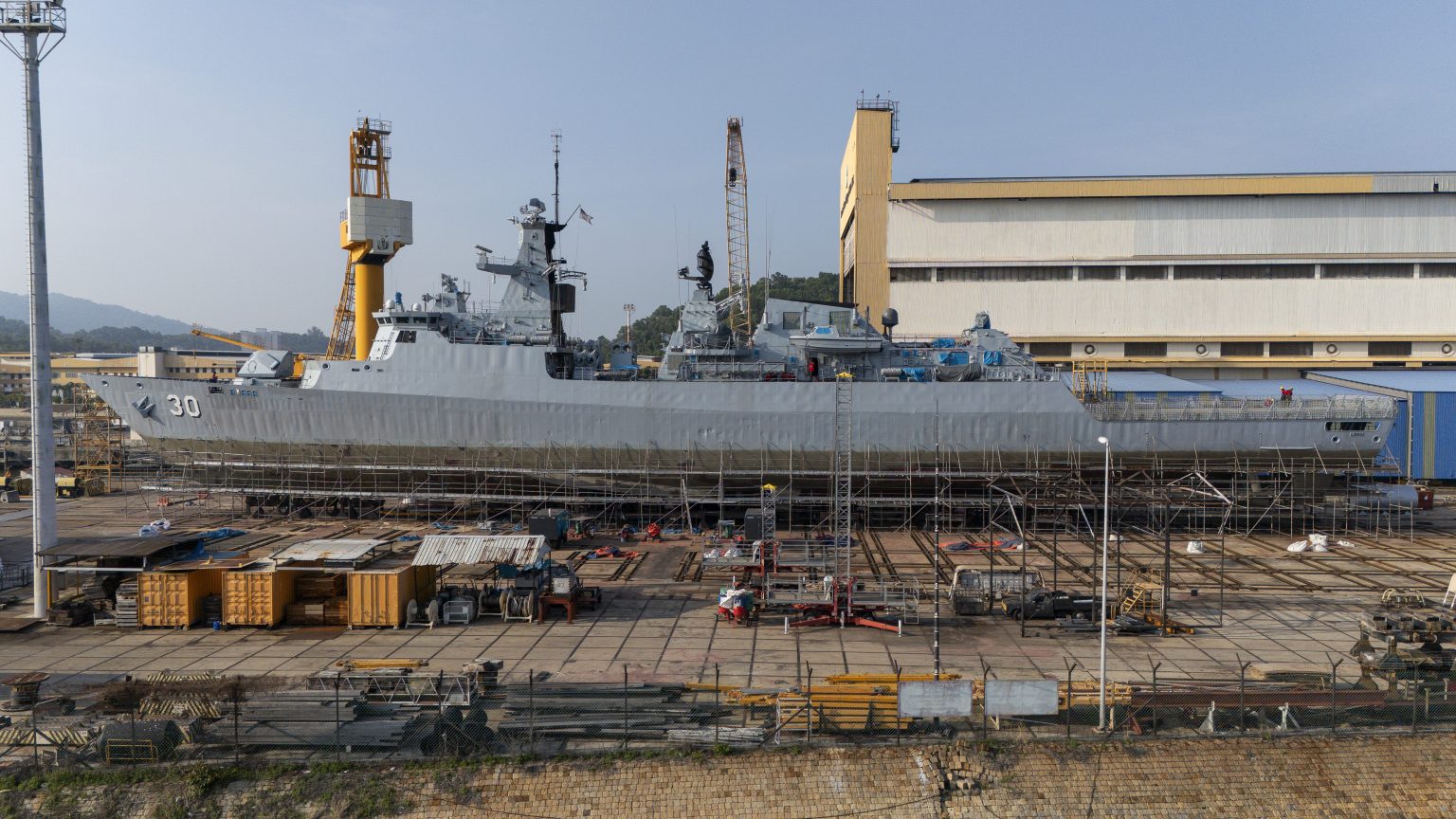 Lumut Naval Shipyard Awarded Royal Malaysian Navy Contract to Refit Lekiu-class Frigate KD Jebat