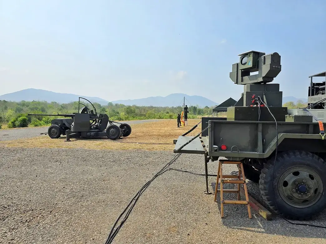 Royal Thai Army Tests Firing of Bofors 40mm L/70 OES with New Fire Control System