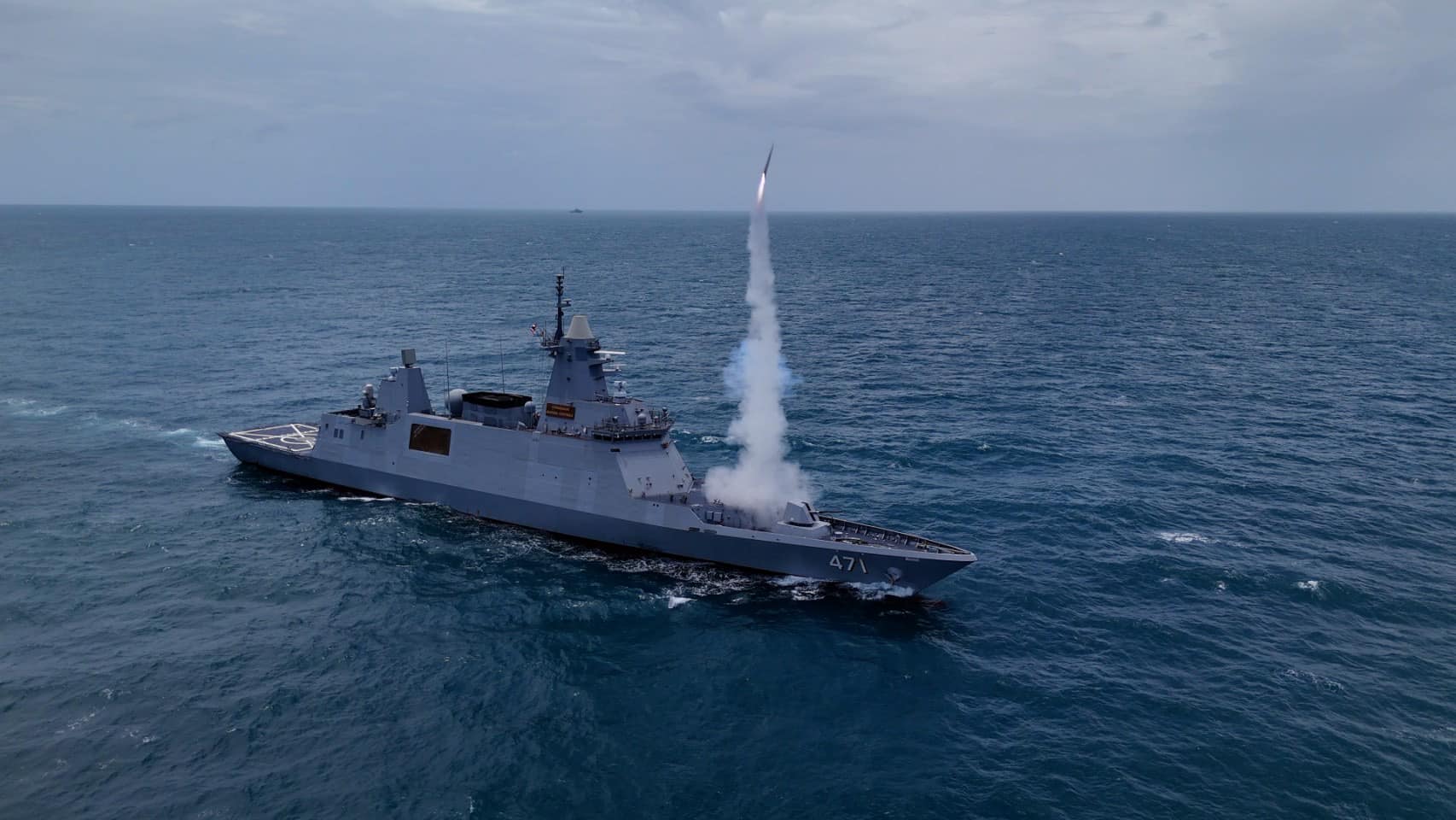 Royal Thai Navy Frigates Conduct First RIM-162 ESSM Surface-to-air ...