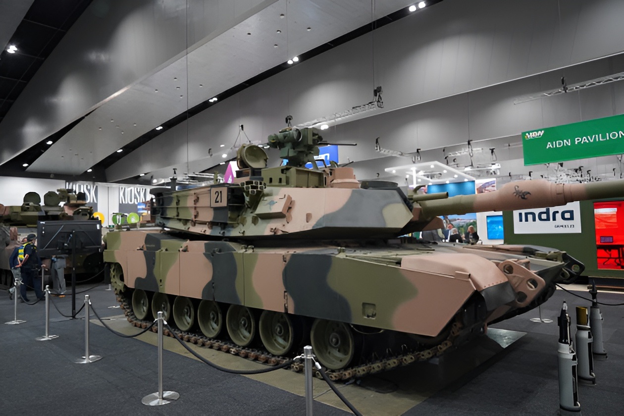 Australian Army Receives First Abrams M1A2 SEP v3 Main Battle Tanks