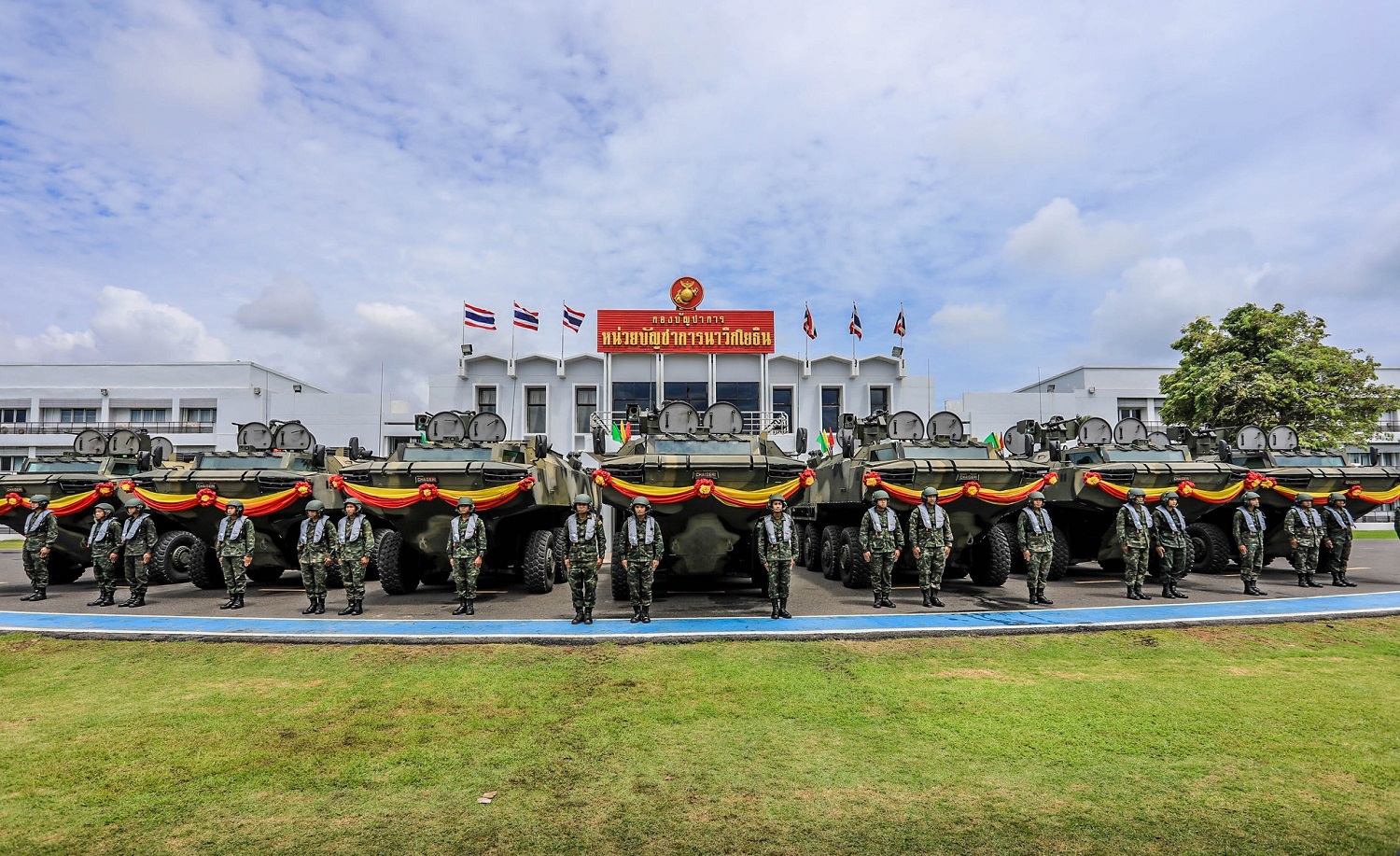 Chaiseri Delivers AWAV 8x8 Amphibious Armoured Vehicles to the Royal Thai Navy