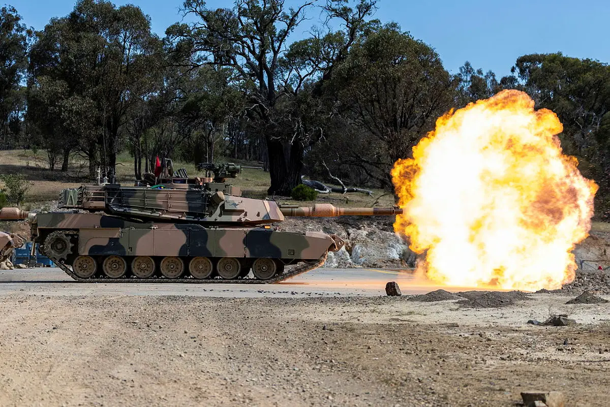 Australian Army Rolls Out First M1A2 SEP V3 Main Battle Tanks to 3rd Brigade