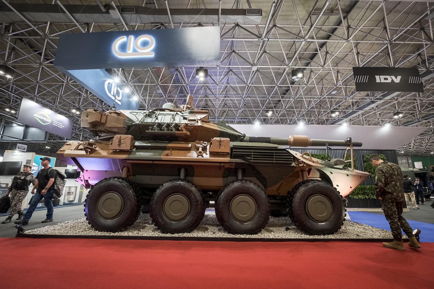 Centauro II VBC Cav-MSR 8×8 wheeled tank destroyer 