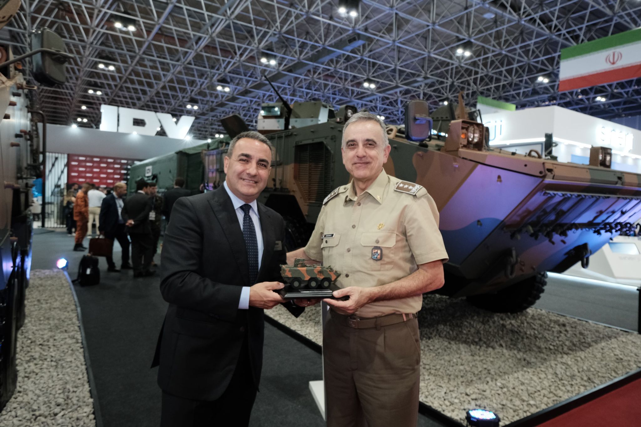 Guarani 6x6 amphibious armoured vehicle 