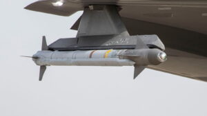 Raytheon Awarded $1.1 Billion US Navy Contract to Produce AIM-9X Block II Missiles