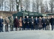 KNDS Showcases Leopard 2A8 Main Battle Tank to Croatian Defense Minister