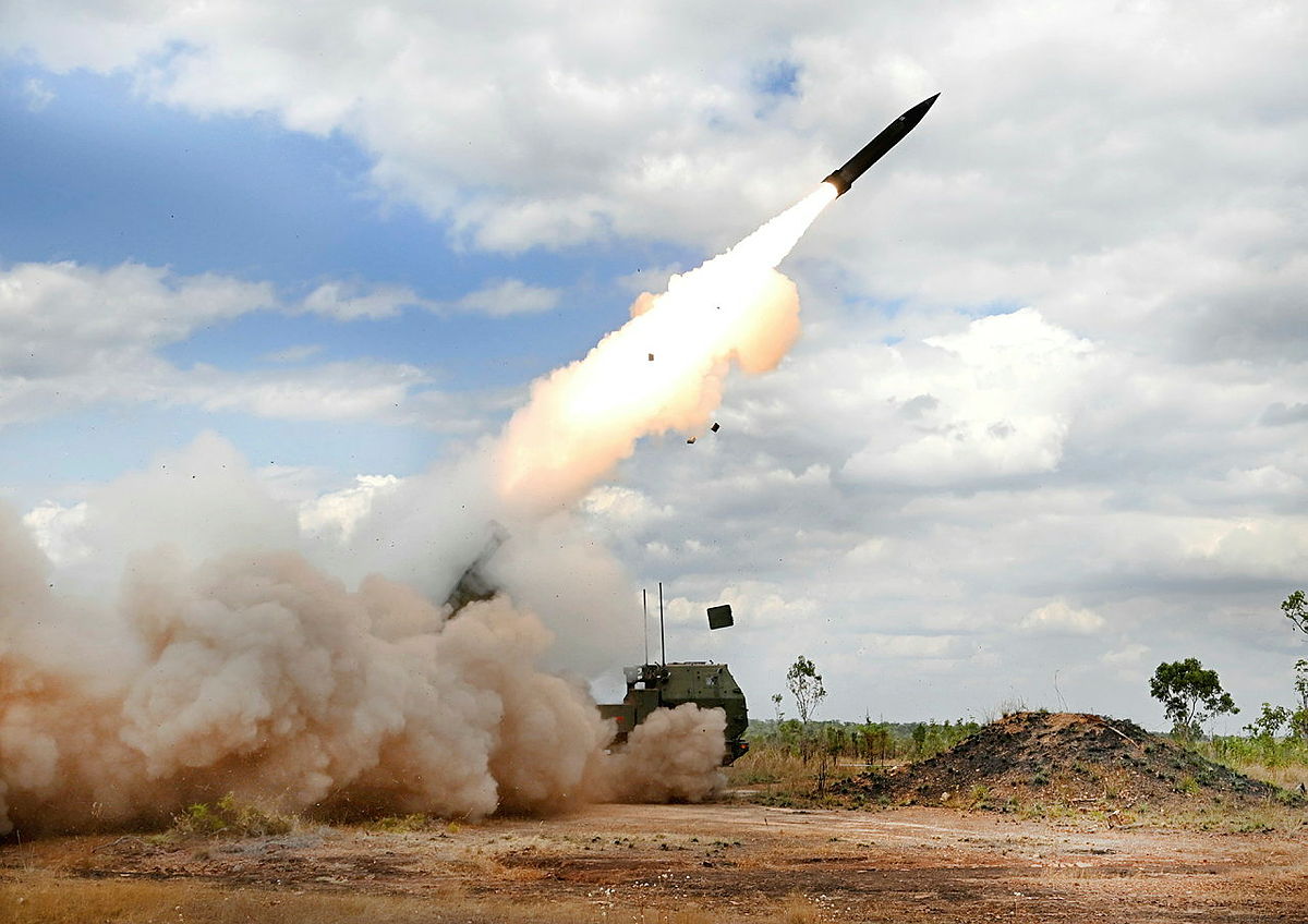 Australian Army Strengthens HIMARS Regiment's Long-range Strike Capability