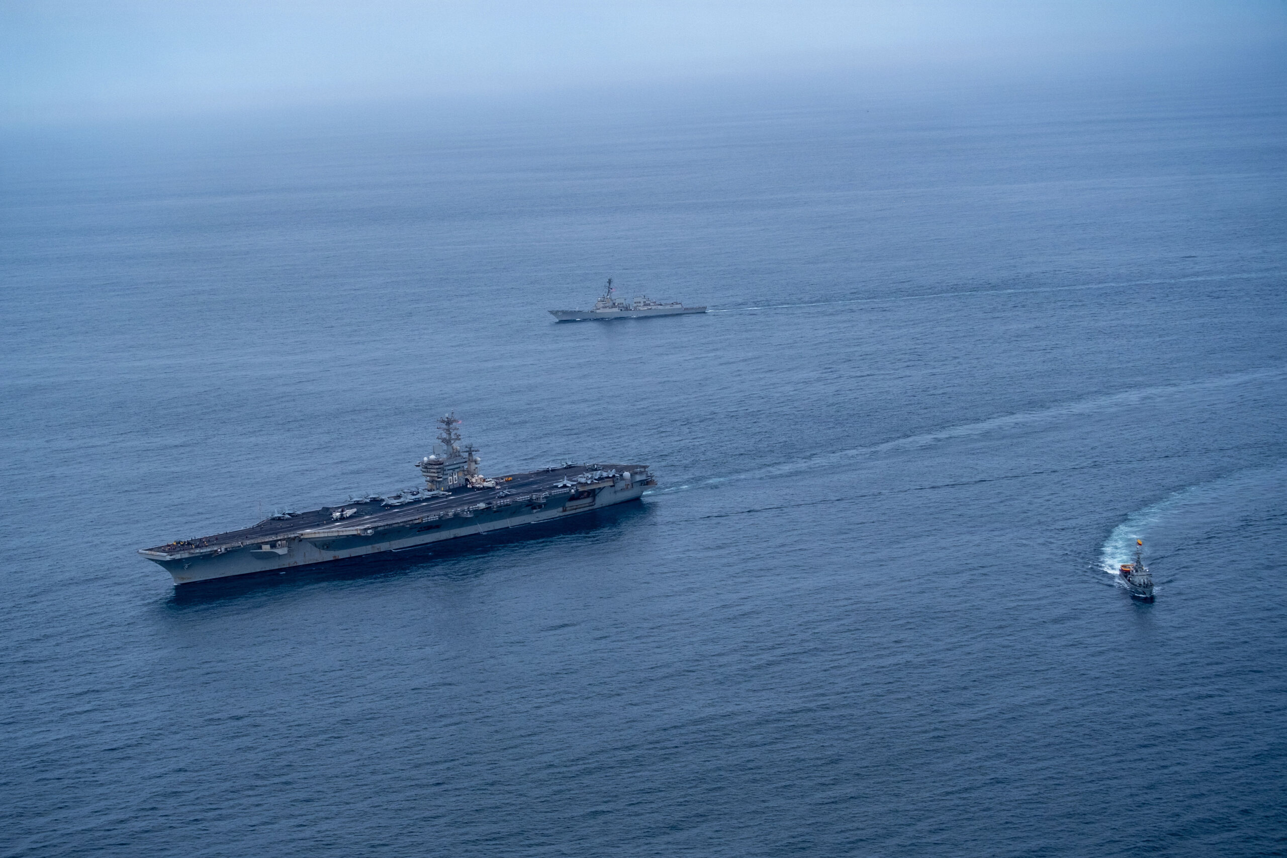 Ecuador and US Navies Conduct Bilateral Maritime Engagement in Pacific Ocean