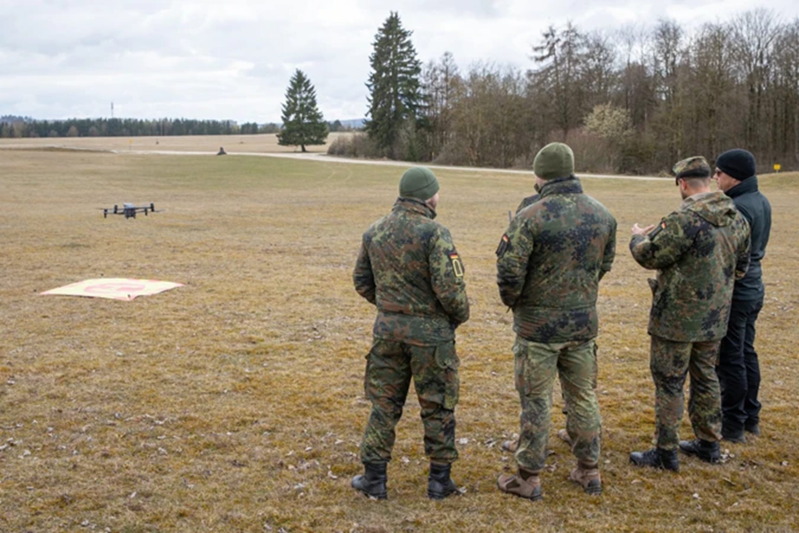HENSOLDT Successfully Trained Drone Pilots for the Multinational Joint Headquarters Ulm