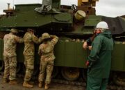 US Army Deploys M1A2 Sep V2 Tanks Fitted with Trophy APS and Reactive Armor Tiles to Germany