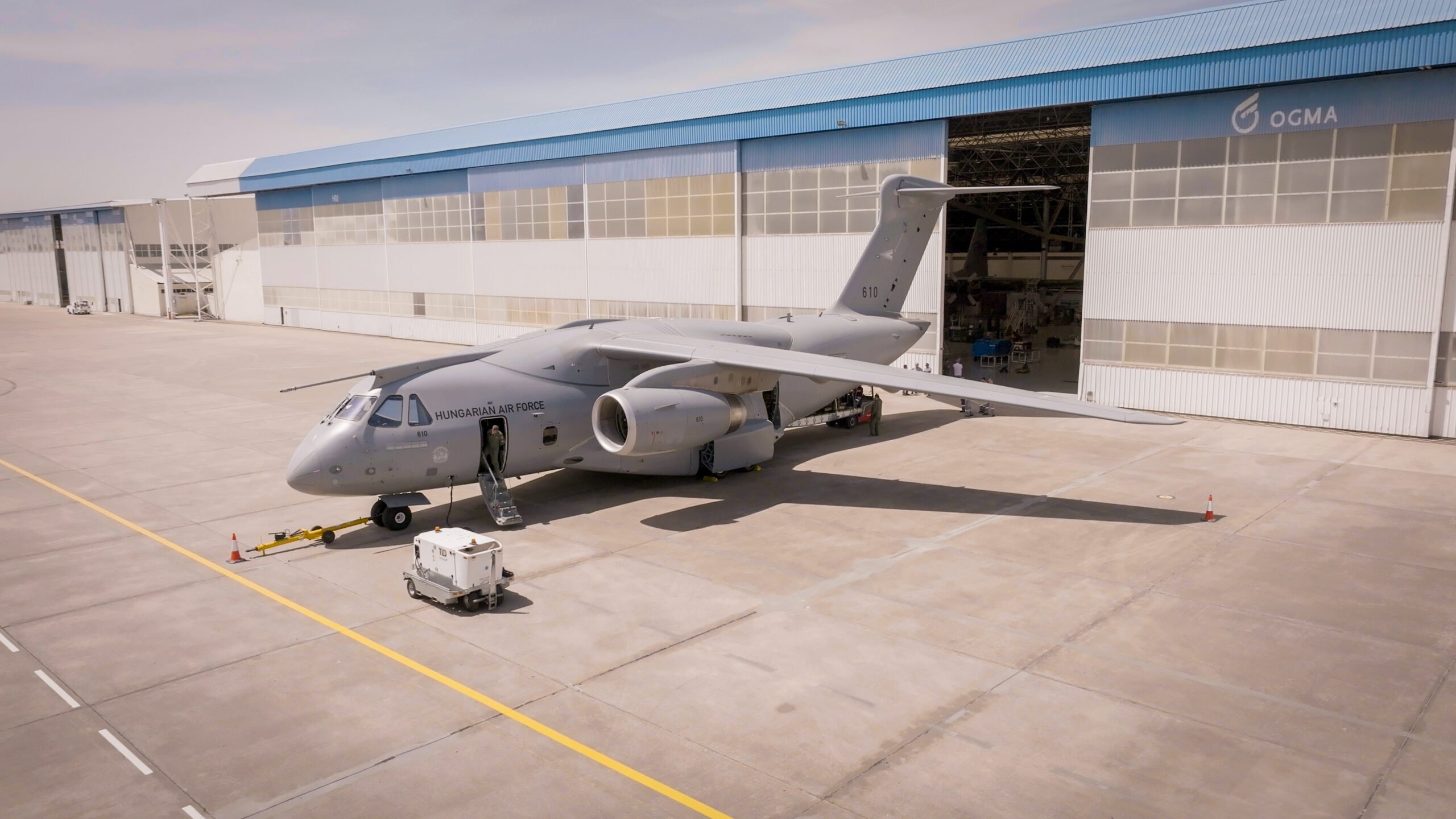 Embraer and OGMA Conclude 1st C-390 Millennium Maintenance for Hungarian Air Force