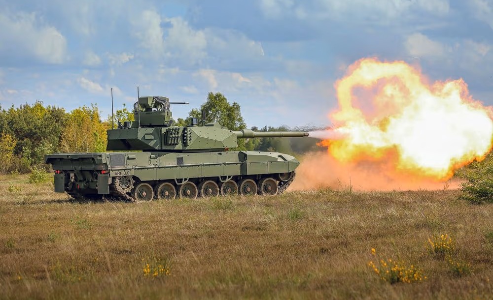 LEOPARD 2 A-RC 3.0 main battle tank. (Photo by KDNS)