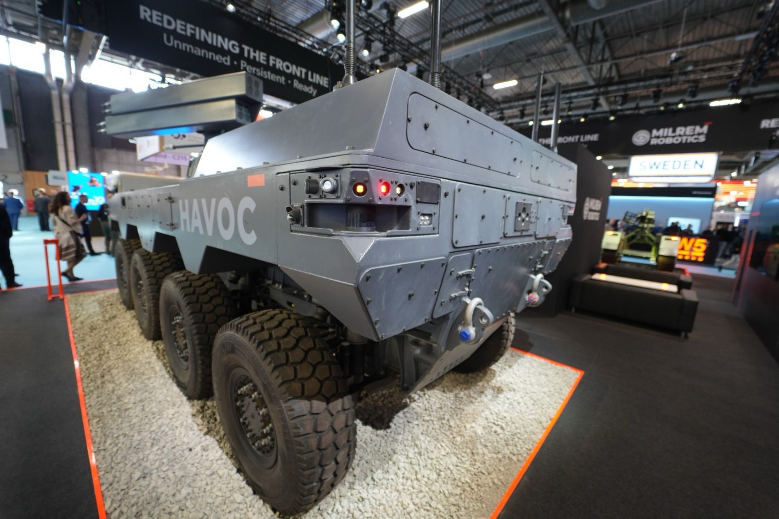 Milrem’s HAVOC 8x8 Robotic Combat Vehicle (RCV) integrated with Moog’s operationally proven Reconfigurable Integrated-Weapons Platform (RIwP)