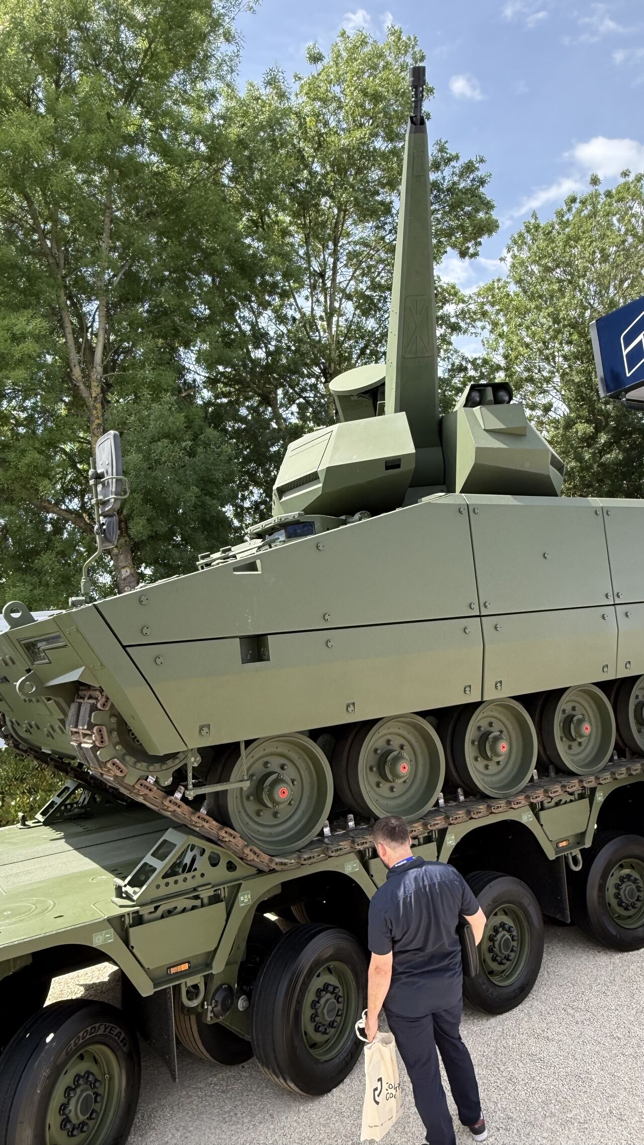 The Skyranger combines high-precision cannon and missile defence to protect mobile units against current airborne threats