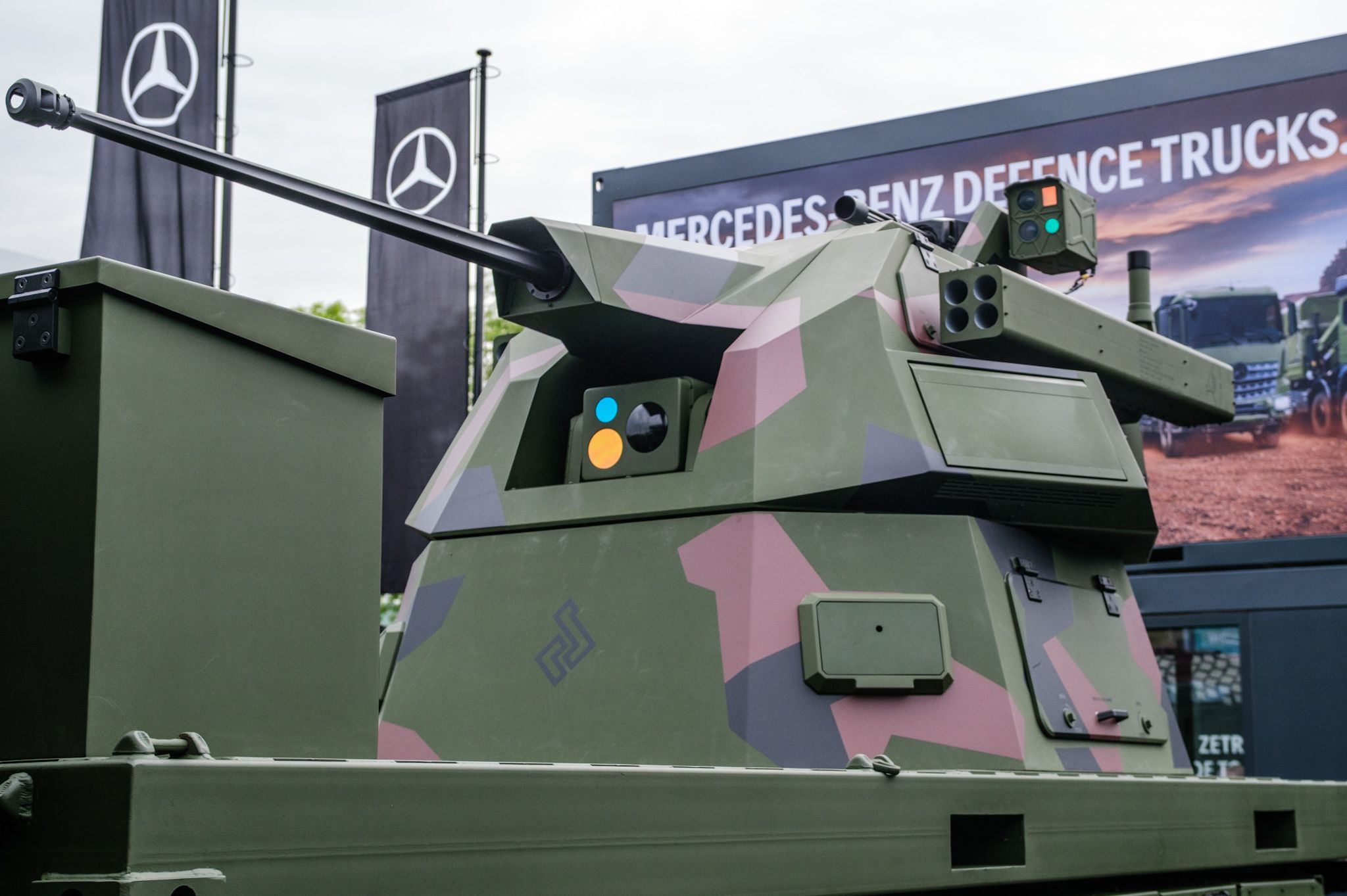 Skythunder 300 multi-spectrum air defence remote-controlled turret