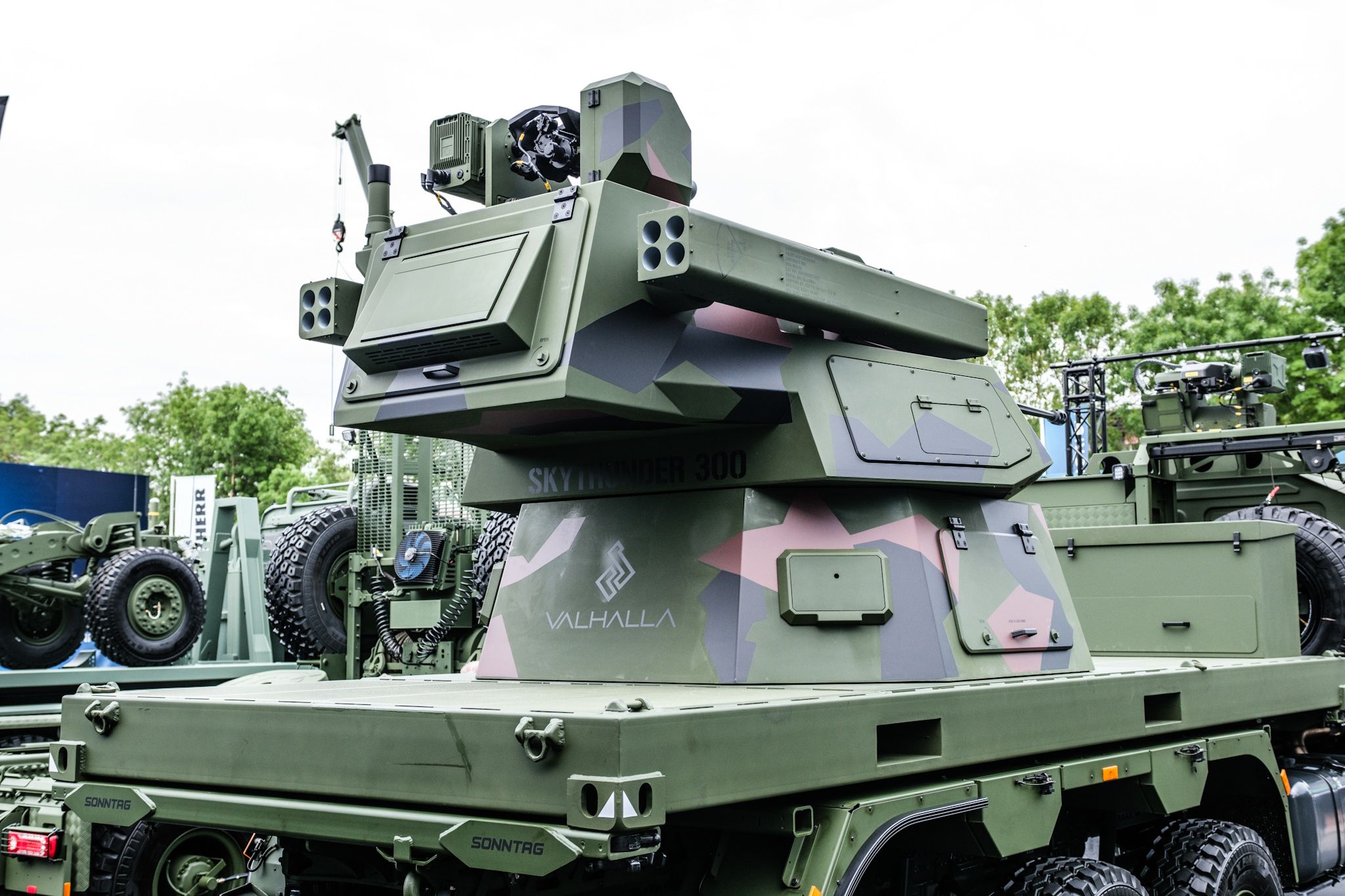 Skythunder 300 multi-spectrum air defence remote-controlled turret