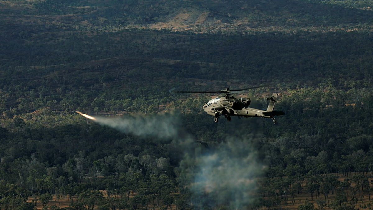 Australian Army Conducts Its First Live-firing of AH-64E Apache Attack Helicopters