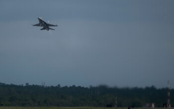 DARPA and US Air Force fly AI-controlled F-16 VENOM