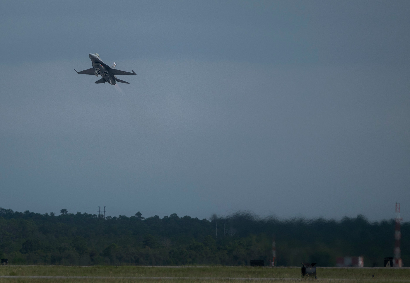 DARPA and US Air Force fly AI-controlled F-16 VENOM
