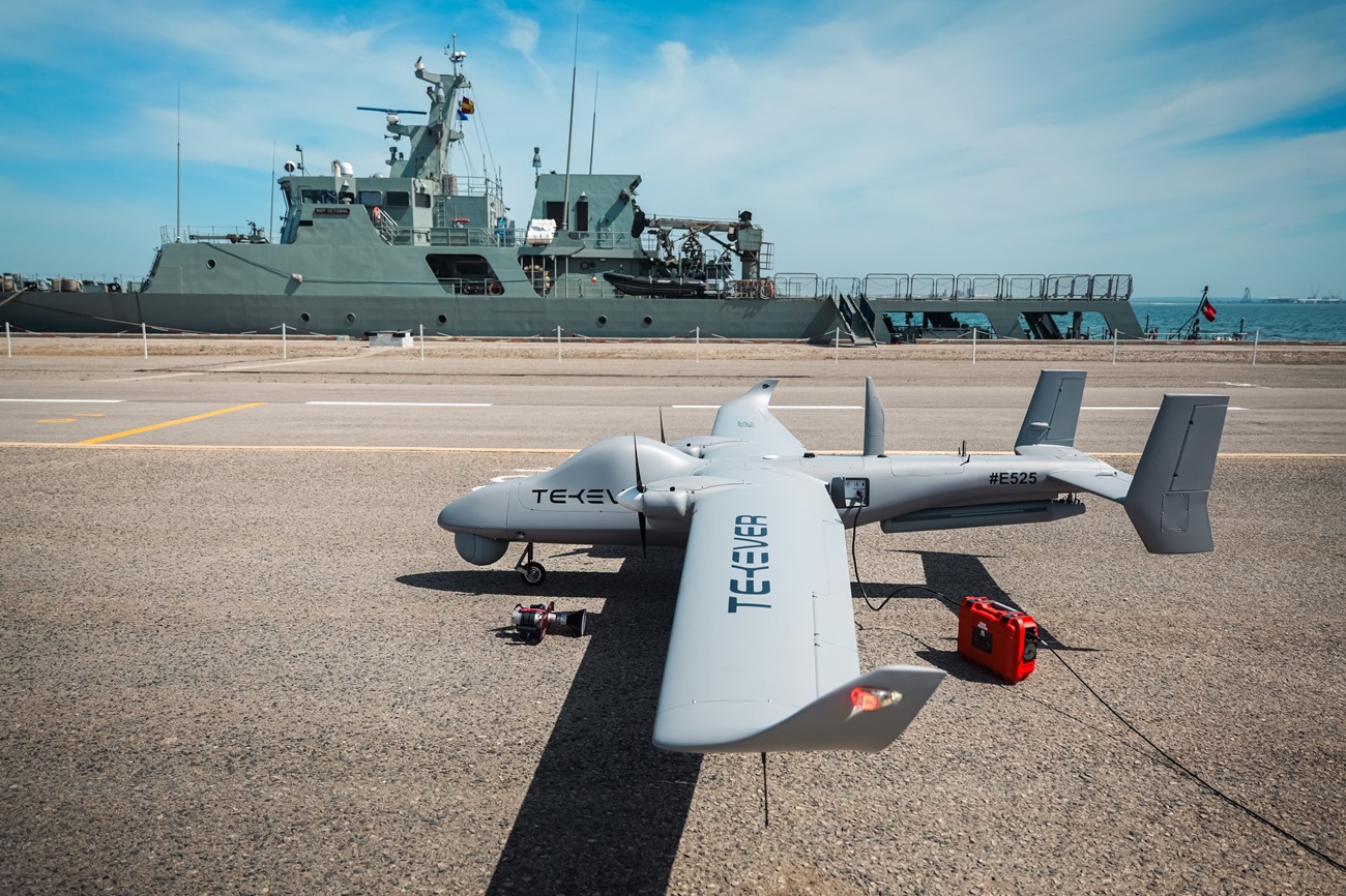 TEKEVER AR5 is the most advanced medium-altitude, medium-endurance fixed-wing UAS on the market. 