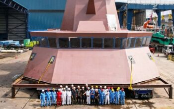 Penguin Shipyard International Delivers First Composite Superstructure for Singapore's MRCV Program