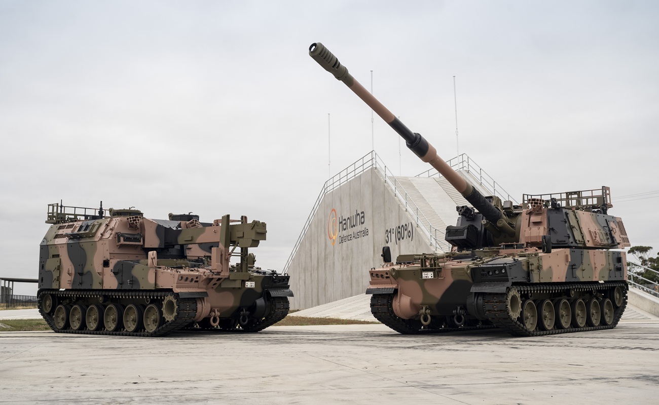 AS9 Huntsman Self-propelled Howitzer and AS10 Armoured Ammunition Resupply Vehicle