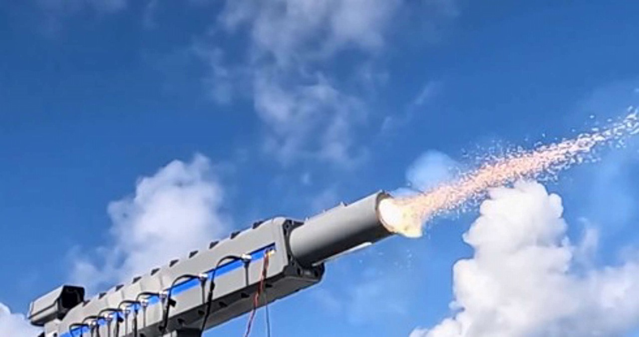Japan Maritime Self-Defense Force Unveils New Electromagnetic (EM) Railgun