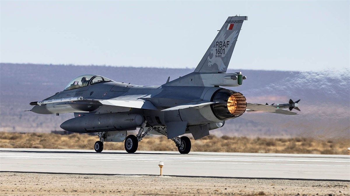 F-16C and F-16D platforms expand the test envelope across mission sets to reduce risk and prepare for operational deliveries. (Photo by L3Harris Technologies)