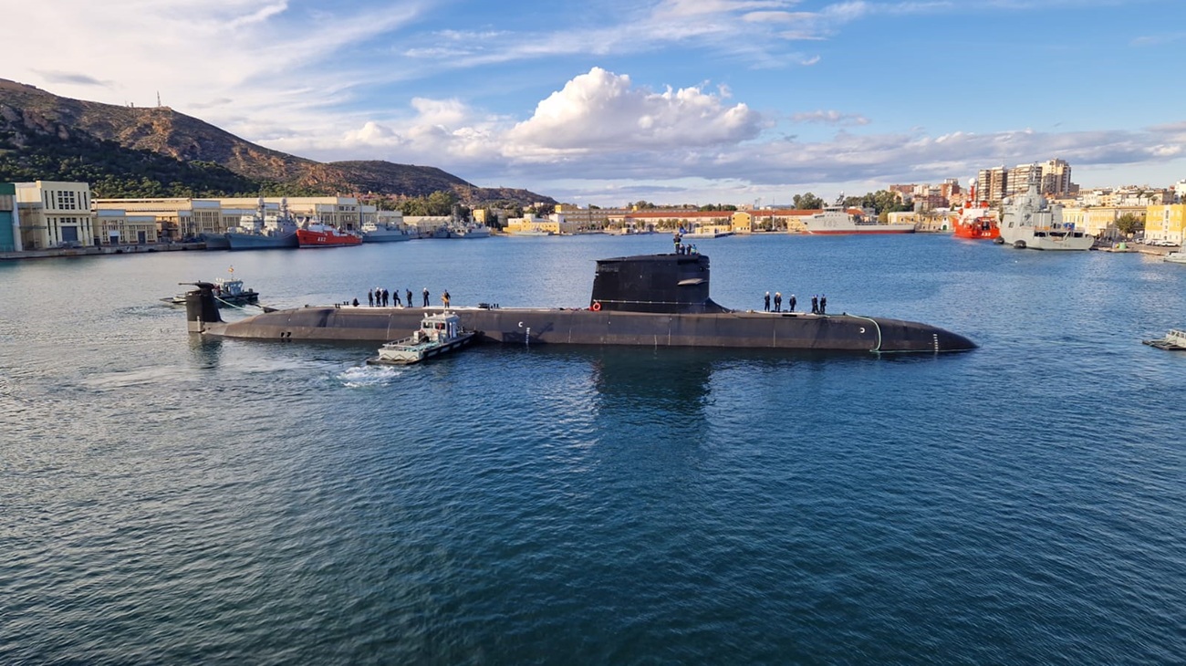 Navantia Begins Sea Trials of Submarine S 82 "Narciso Monturiol" in Cartagena Waters