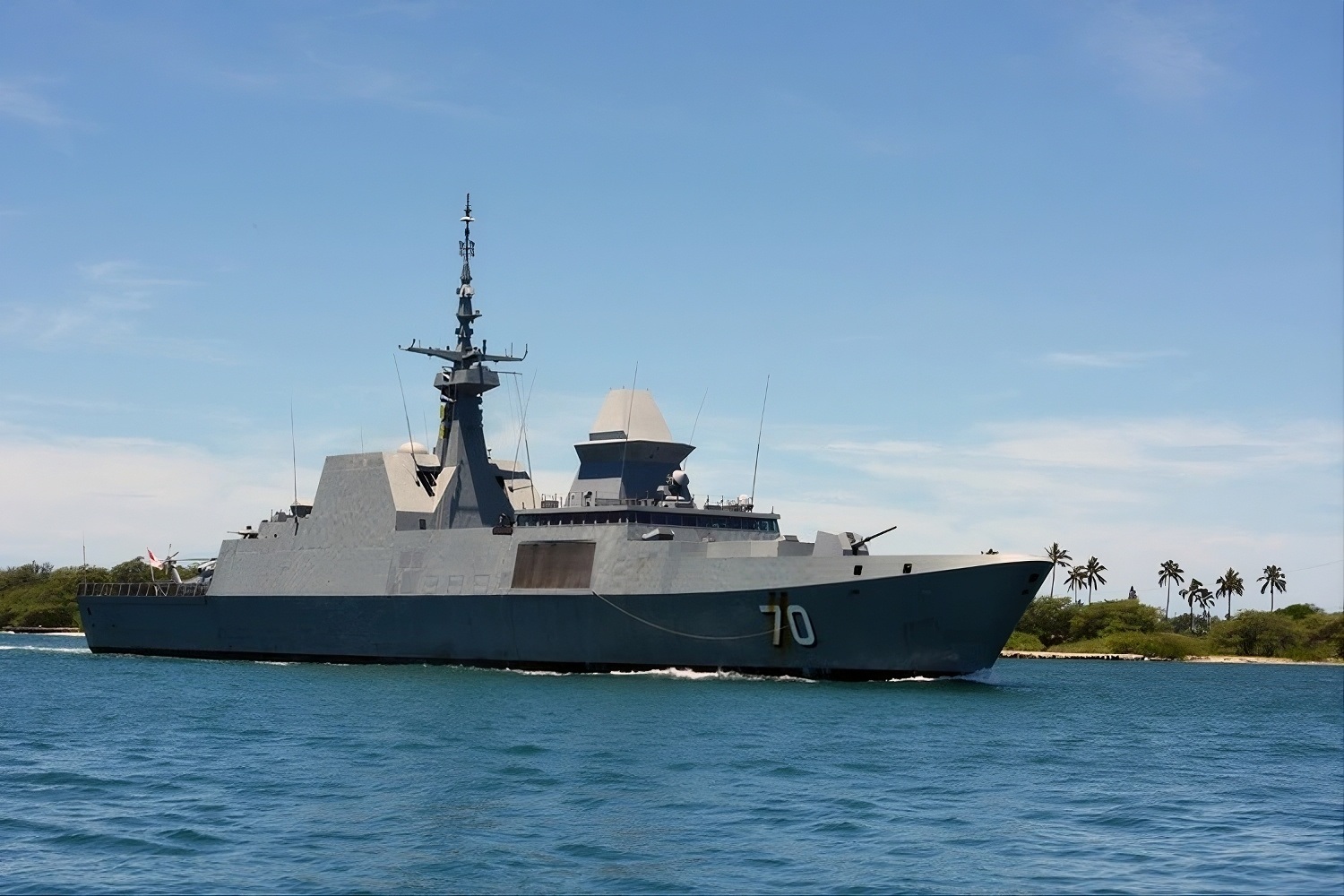 Republic of Singapore Navy Formidable-Class Guided-Missile Frigate RSS Steadfast (70) departs Joint Base Pearl Harbor-Hickam following the conclusion of Rim of the Pacific. (Photo by Petty Officer 2nd Class Jeffrey Troutman/Fleet Public Affairs Center Detachment Pearl Harbor)