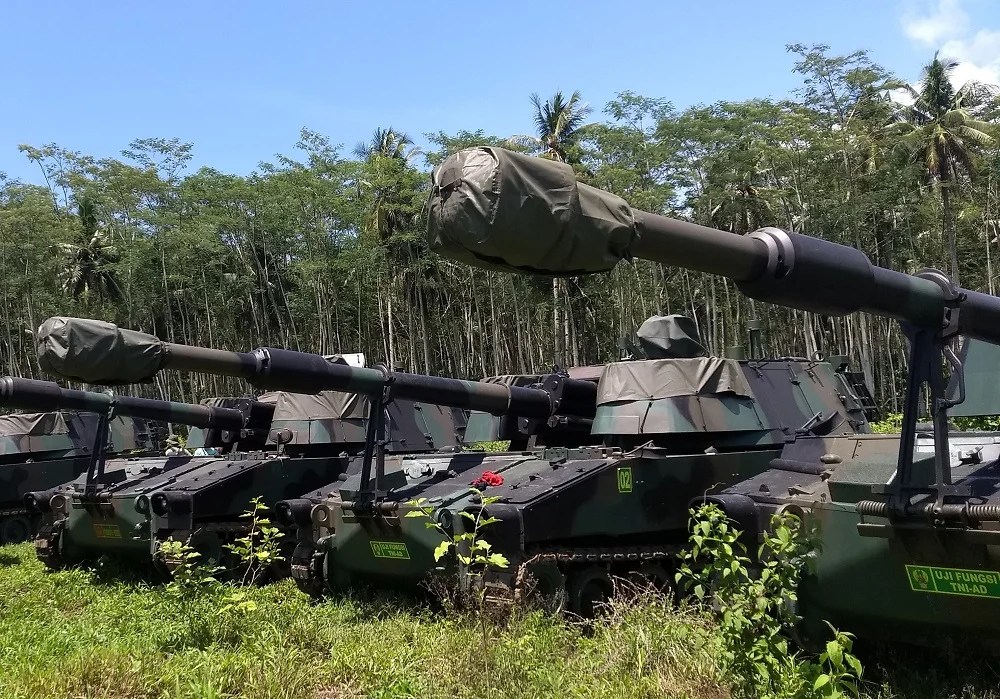 Indonesia Army M109A4 BE Self-propelled Howitzer (Photo by FTS Belgium)