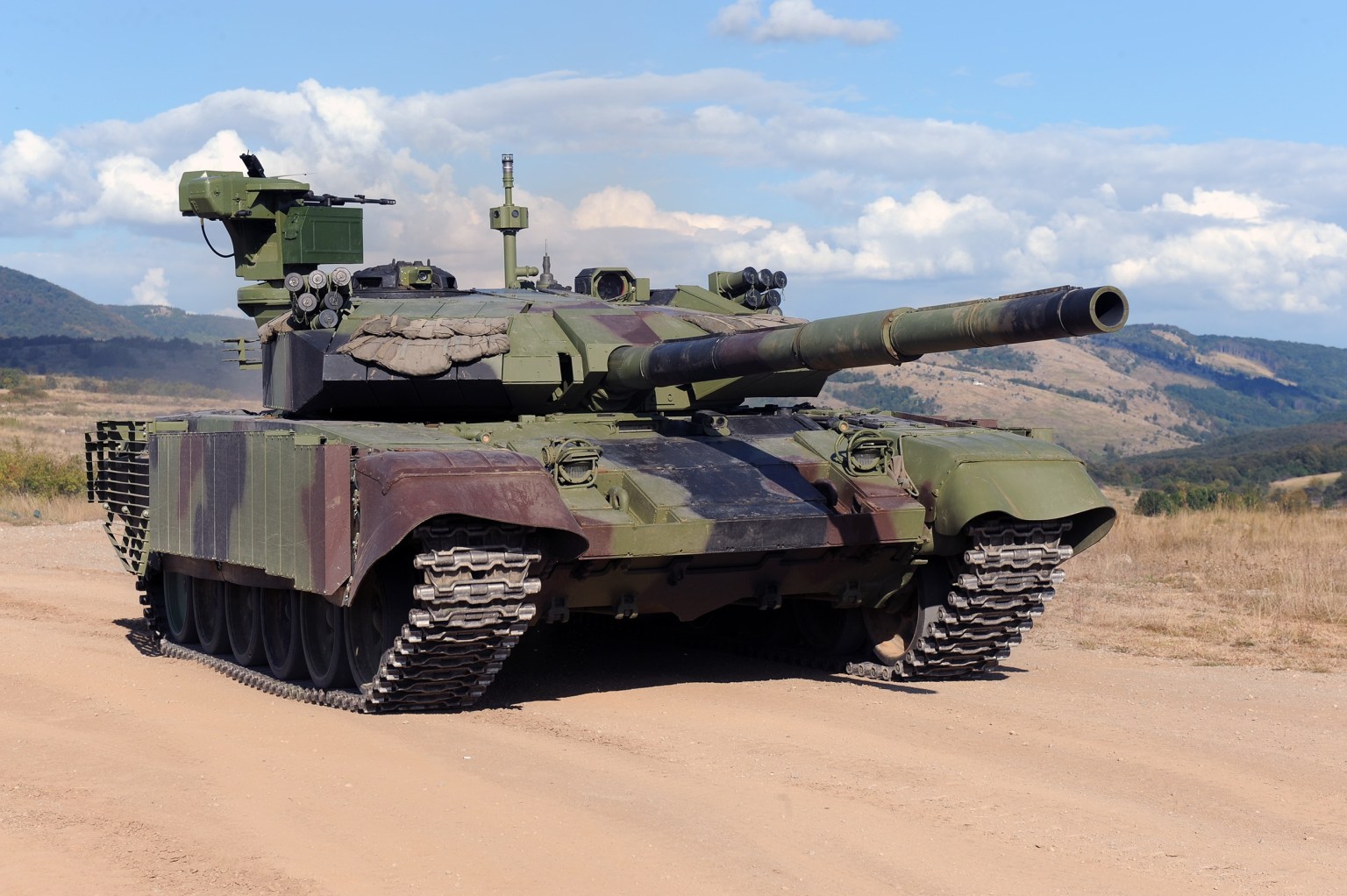 Serbian Ministry of Defence Showcases Upgraded M-84 AS1 Main Battle Tanks